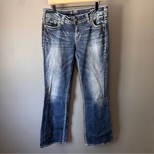 Silver Co. Suki Bootcut Medium Wash jeans. 33x33. EUC.